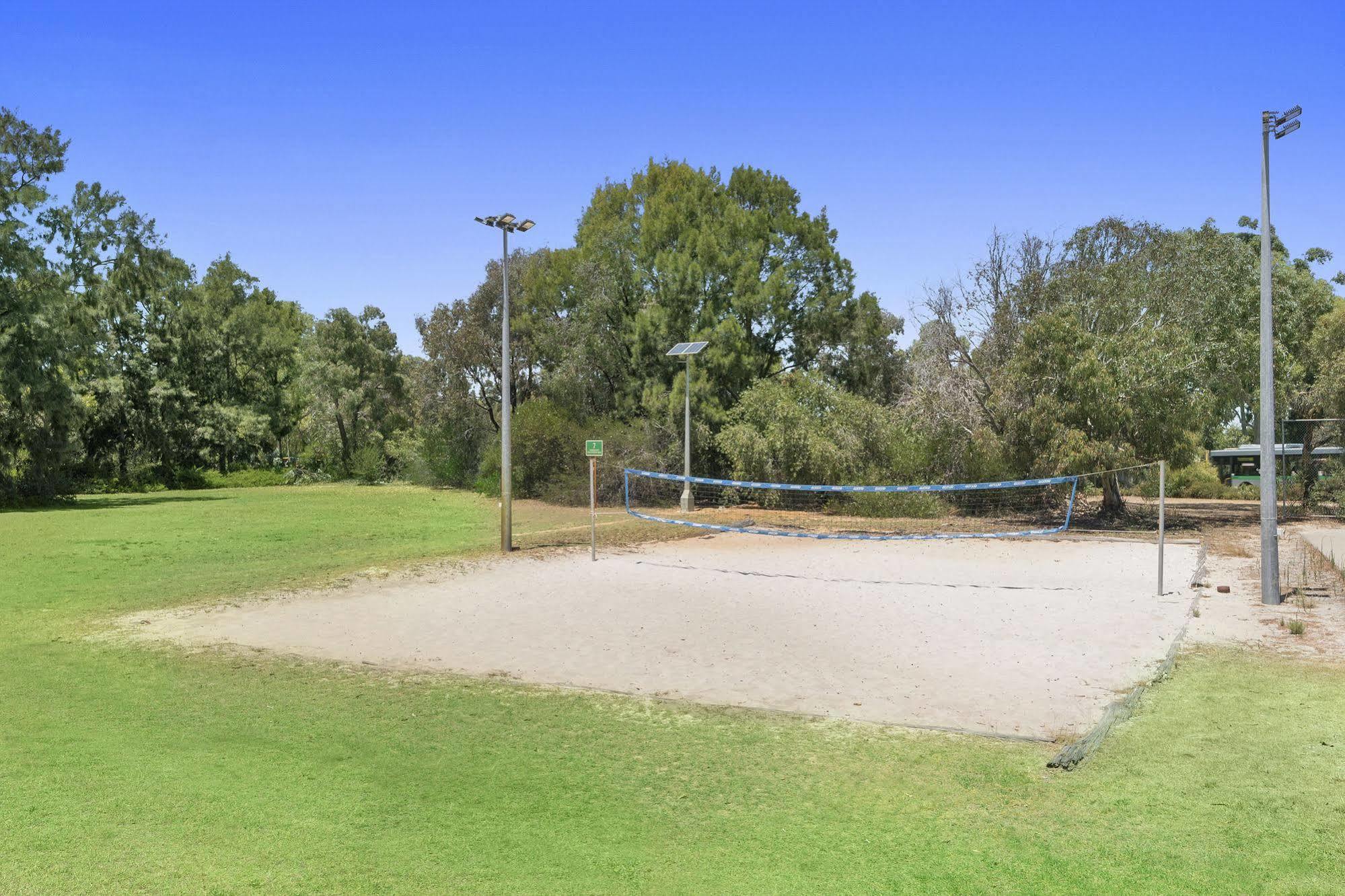 Murdoch University Village Exterior photo